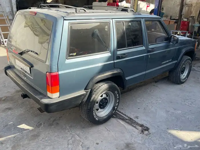 جيب شروكي 1998 نظيف حدي 19 الف 0