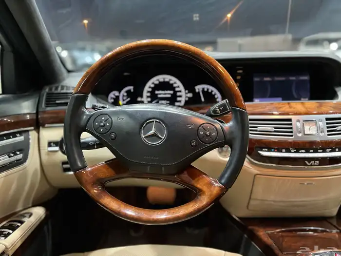 مرسيدس S600 موديل 2011 10
