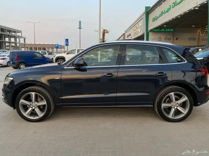 اودي Q5 4