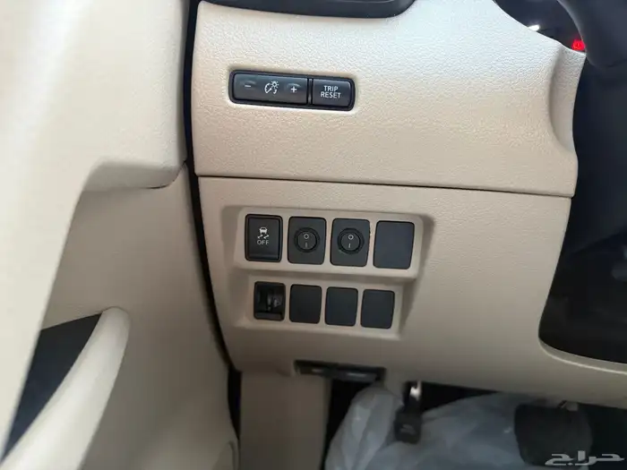 نيسان اكس تريل 7 ركاب دبل 24