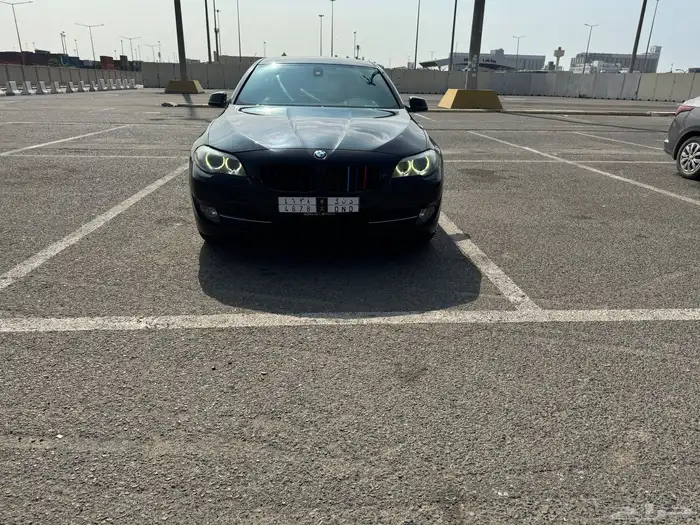 بي ام دبليو 530 i الفئه الخامسه 0
