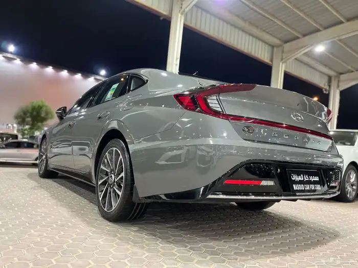 هيونداي سوناتا 2023 سمارت بلس 15