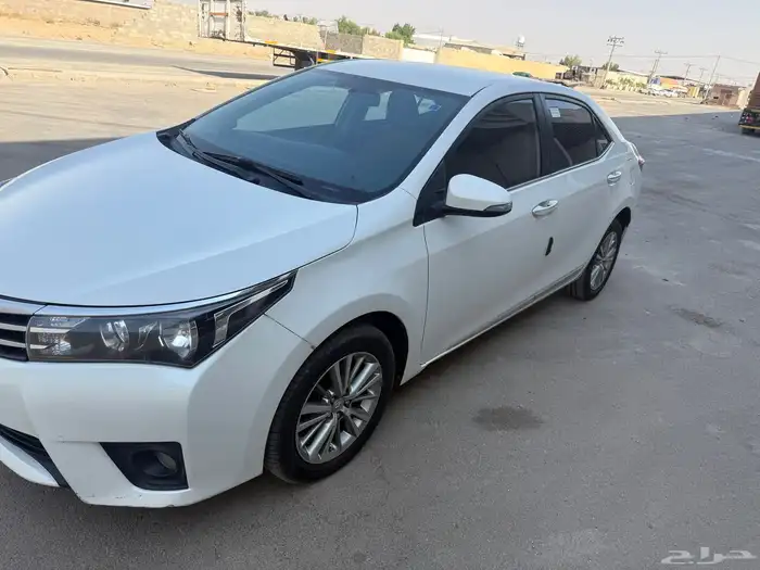 كورولا 2015 بصمة نصف فل شرط بدي ومحركات 7