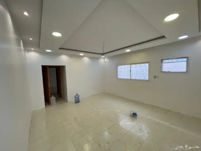 للبيع عماره في حي غرناطه 6