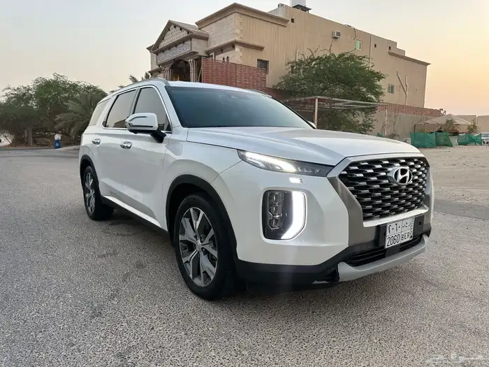 للبيع باليسيد 2019 ابيض داخل اوف وايت 2