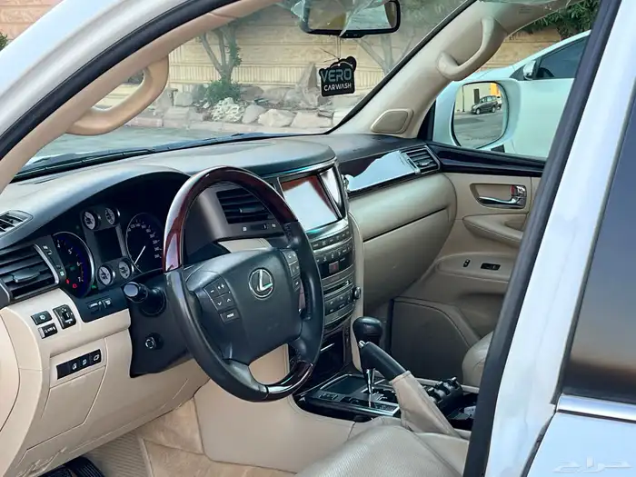 لكزس LX 570 - 2011 فل - وكالة 15