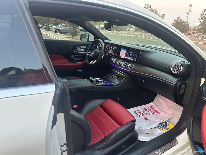 مرسيدس e200 كوبيه 4