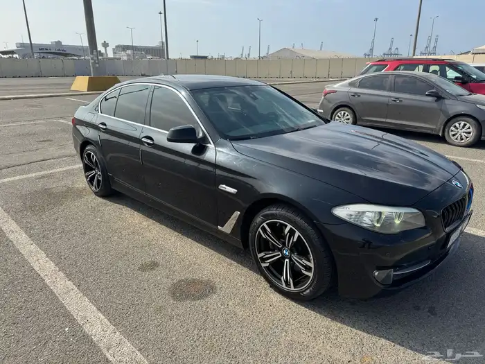 بي ام دبليو 530 i الفئه الخامسه 2
