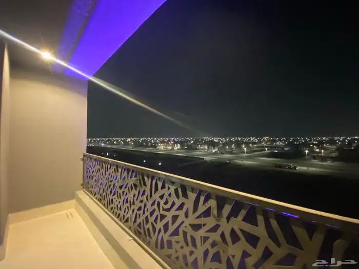 شقة جديدة للإيجار مكيفة بالكامل 23