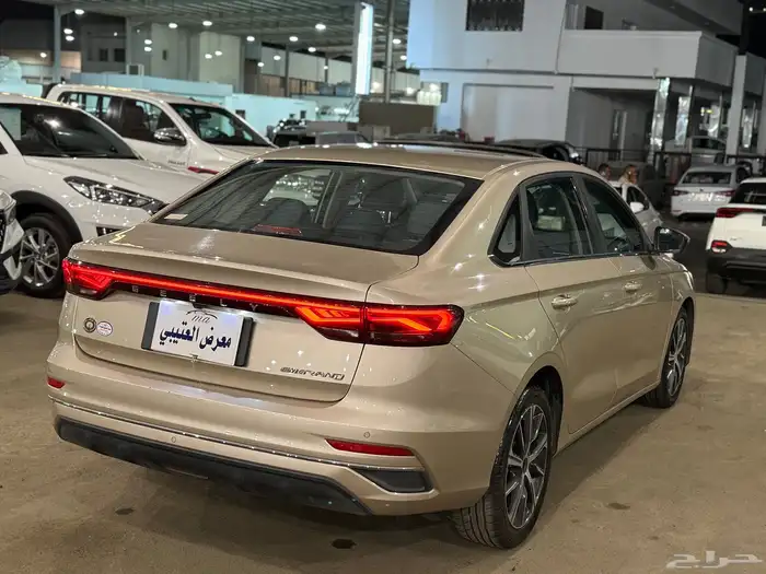 للبيع جيلي امجراند 7 2023 فل كامل عرض خاص السعر 30 الف 4