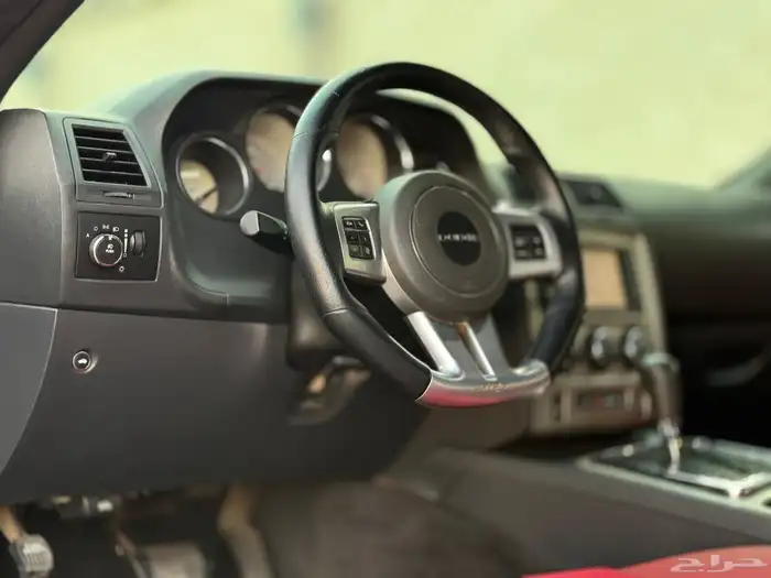 للبيع دوج تشالنجر 2014 SRT v8 الموتر بالكامل وكالة 12