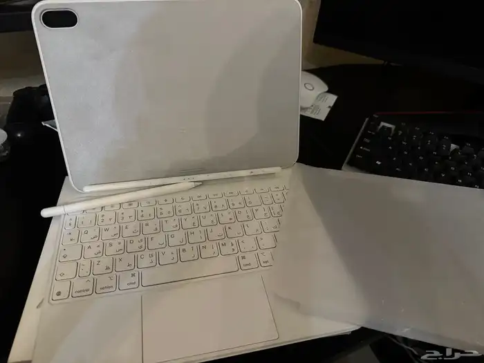 ابل ماجيك كيبورد Apple Magic Keyboard Folio 2