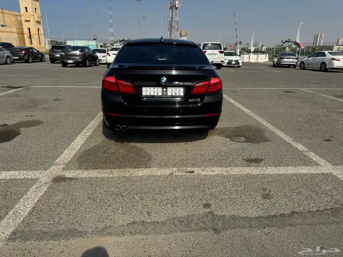 بي ام دبليو 530 i الفئه الخامسه 1