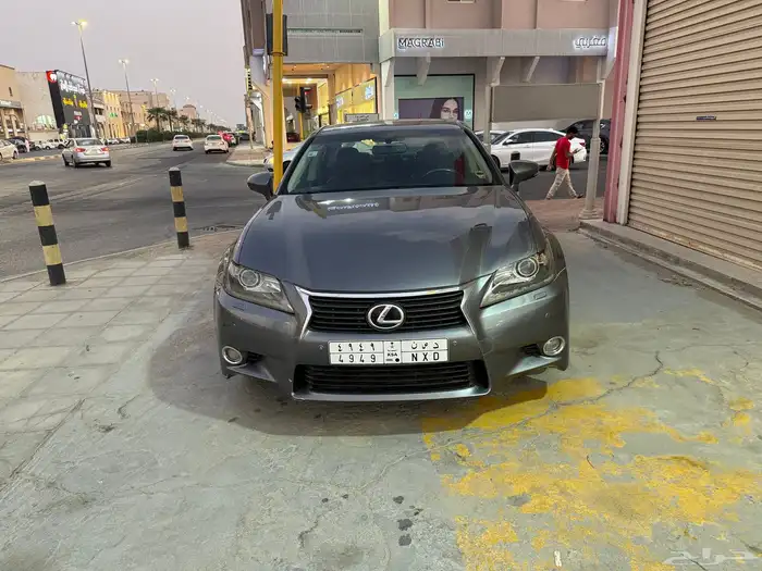 لكزس جي اس cc 1
