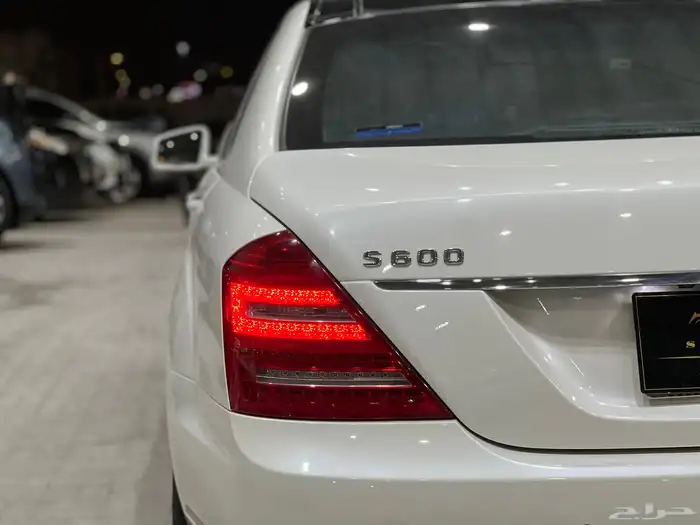 مرسيدس S600 موديل 2011 9