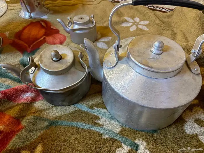 للبيع مجموعات أغراض 13