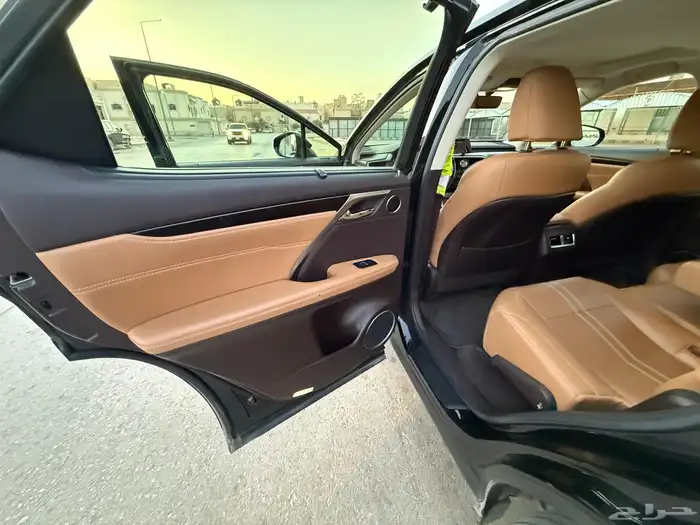 للبيع   Lexus RX350L موديل 2018   البيع من المالك مباشر 21