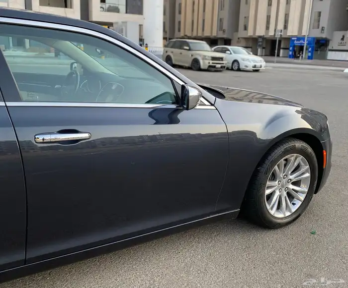 C300 2019 وكالة 23