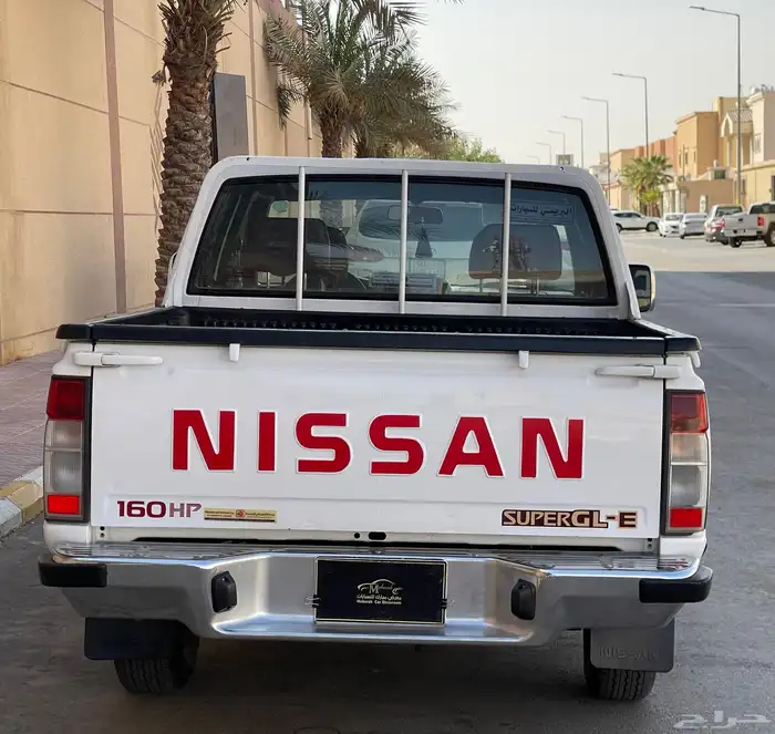 نيسان- ددسن-2003-غمارتين- قير عادي- بنزين- بدون دبل 4