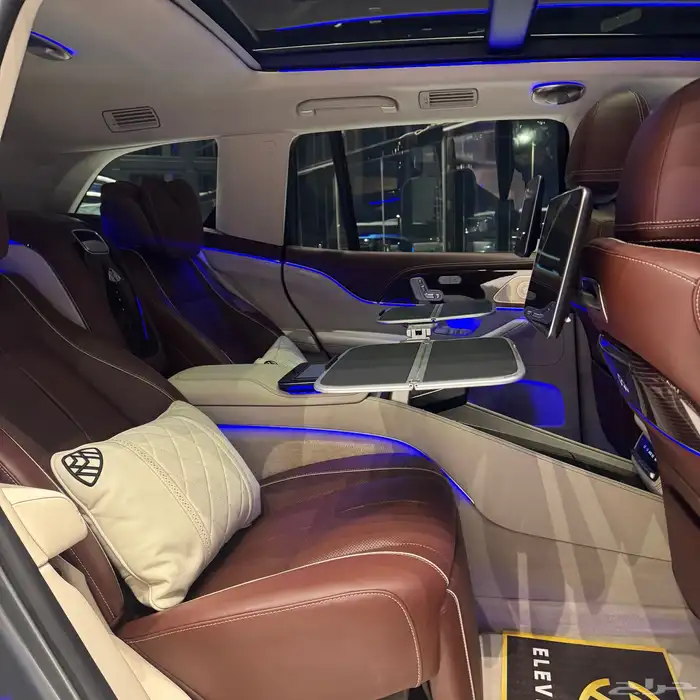 Mercedes Benz Maybach GLS600 2021 6