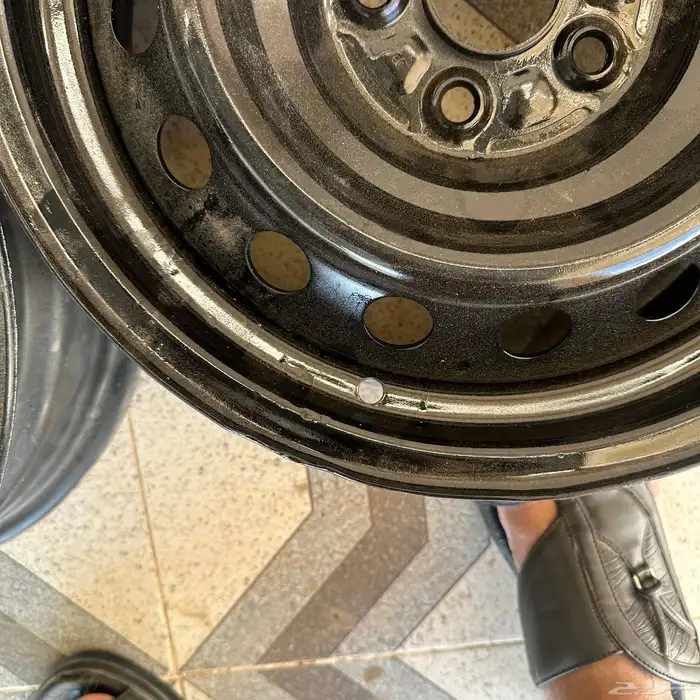 جنوط للبيع مقاس 15 1