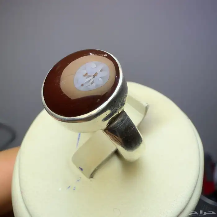 كرزي يمانية بقص دائري فاخر 4