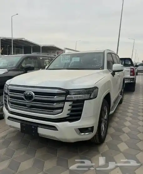 لاند كروز L3 بنزين 2025سعودي 5