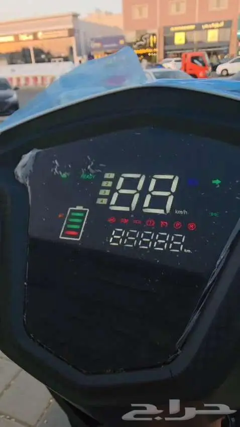 موديل 2025 كهربائي 4