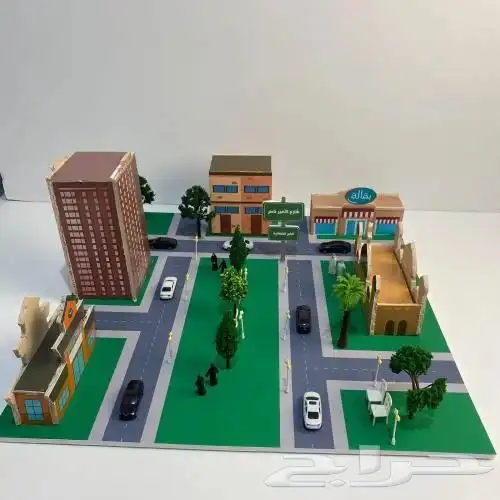 عمل لوحات فنيه لطلاب الجامعات وعمل مشاريع خاصه بالمجسمات 2