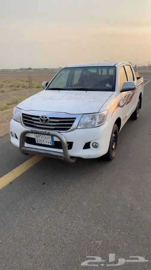 هايلوكس غمارتين 2015 glx مالك اول 1