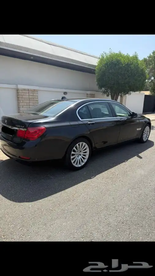 بي ام دبليو 730 2011 0