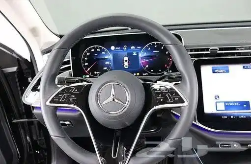 Mercedes Benz E-Class W214 E200 Avant-garde 2025 4