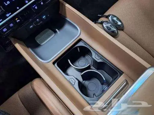 هيونداي - ازيرا - 2025 16