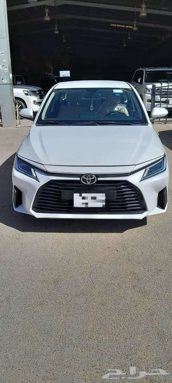 تويوتا يارس 2023 0
