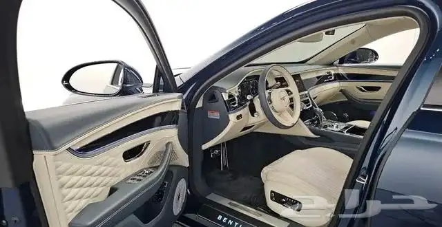 Bentley Flying Spur 3rd generation 4.0 Azur 8
