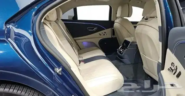 Bentley Flying Spur 3rd generation 4.0 Azur 9