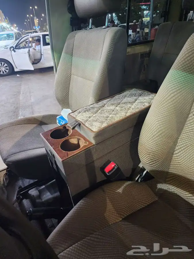 تكاية جيب ربع -2010_2023 - النياكل 0