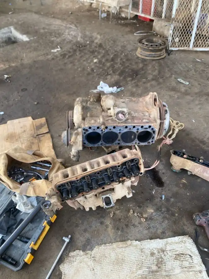 قطع دينا قديم 5R وهوبات افجي خلفي وأقمشة نيسان 0