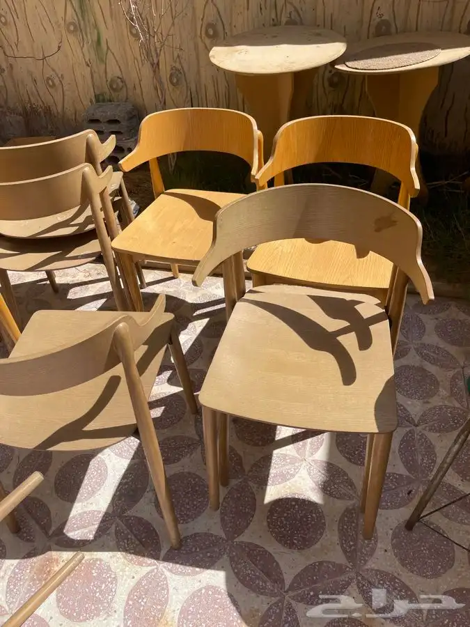 كراسي بلاستيك 0