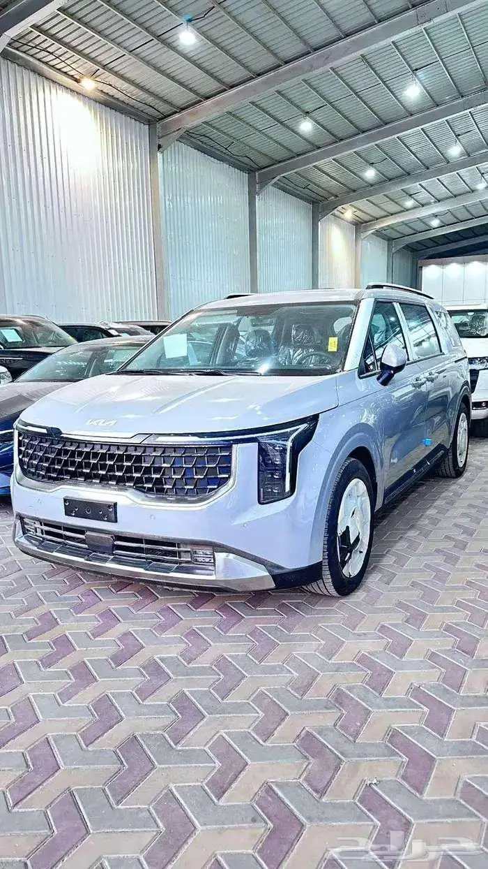 كيا كرنفال GLS نص فل 2025 0