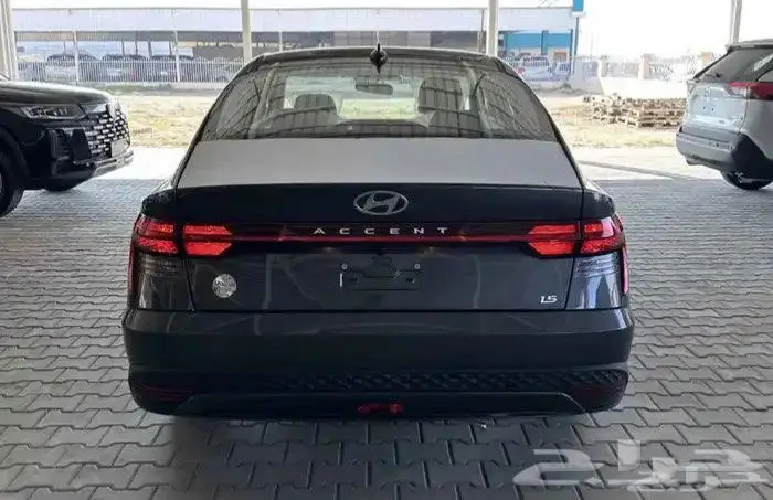 هيونداي اكسنت 4