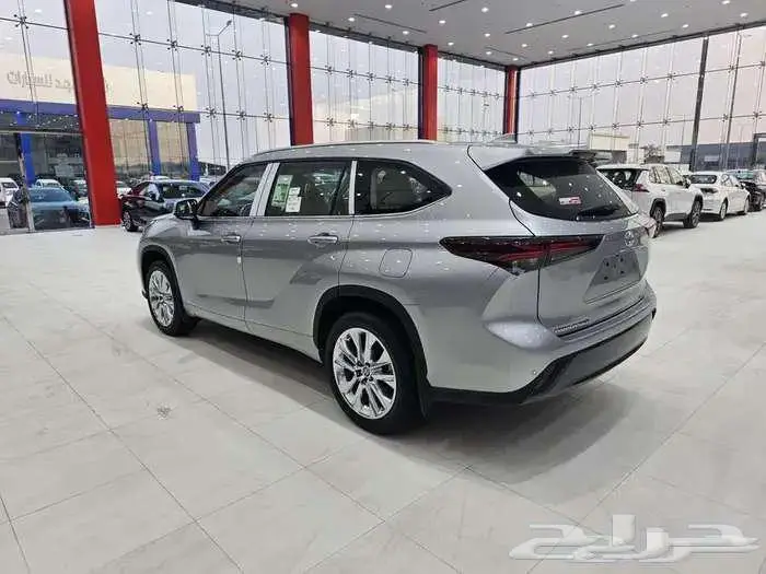 تويوتا هايلاندر LIMITED 4x4 3