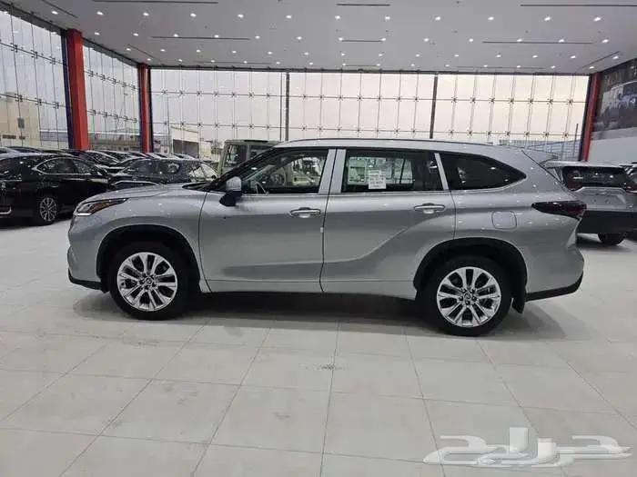 تويوتا هايلاندر LIMITED 4x4 5