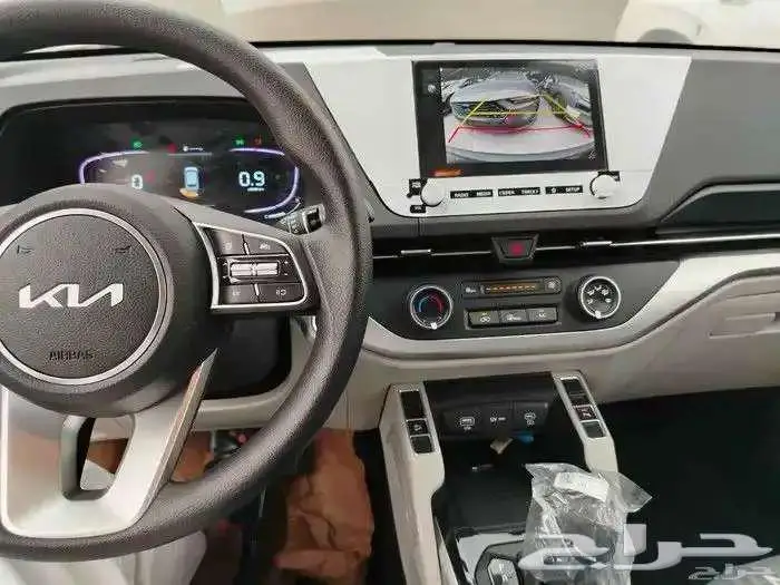 كيا كارينز 2025 نص فل 7 مقاعد بافضل الاسعار 2
