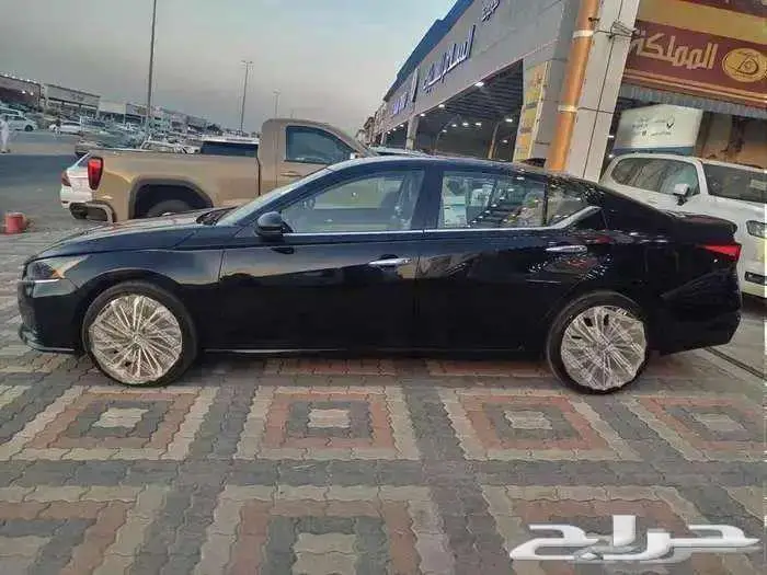 نيسان التيما 2024 نصف فل S.V سعودي 2