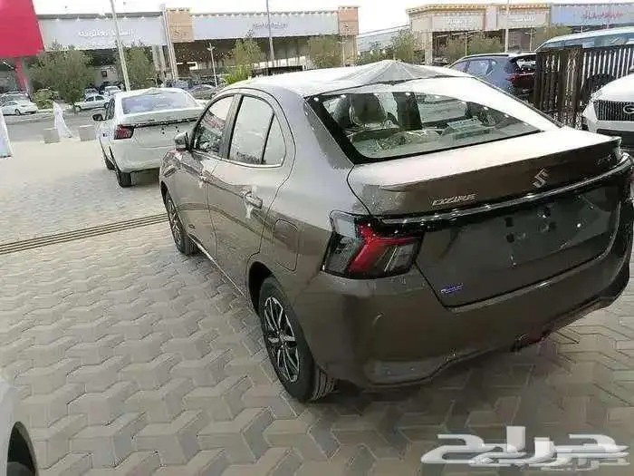 سوزوكى ديزاير ستاندر 2026 3