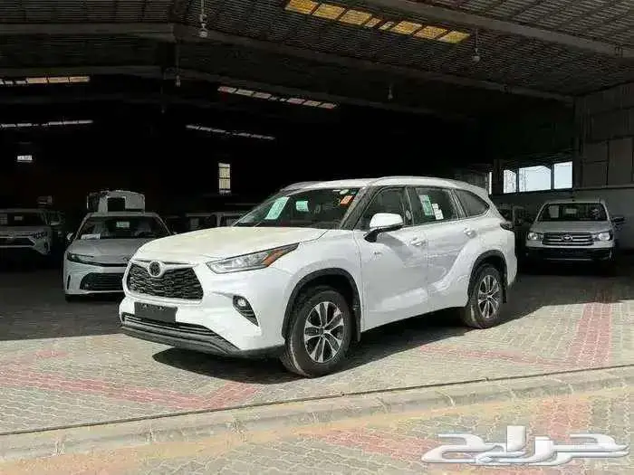 تويوتا هايلاندر GLE موديل 2025 (عرض الجزيره 2.85) 1