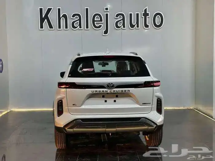 تويوتا اوربان كروزر استاندر 2026 3