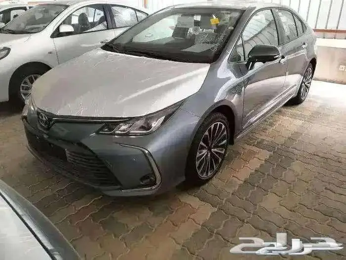 تويوتا كورولا 2025 محرك 2.0 EXECUTIVE عبداللطيف جميل 4
