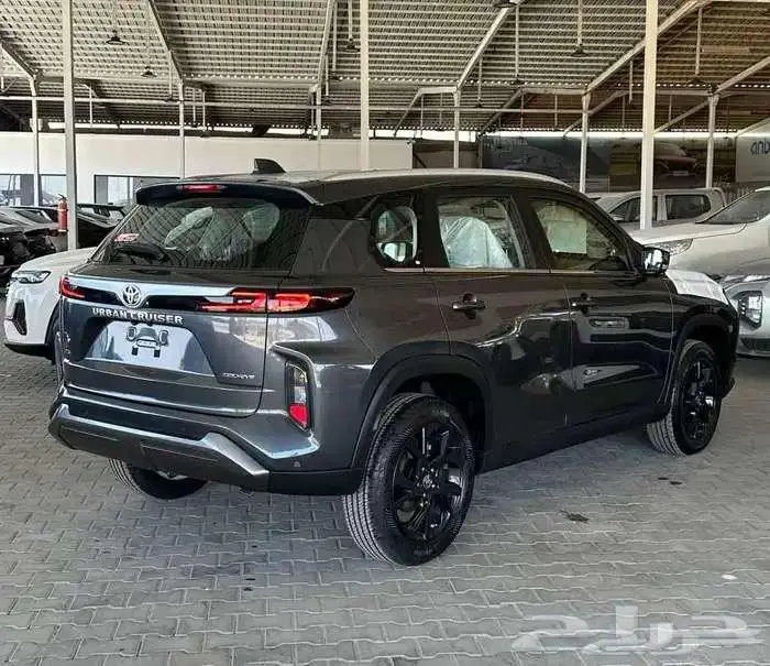 تويوتا أوربان كروزر جى ال 2025 - toyota urban cruiser GL 15